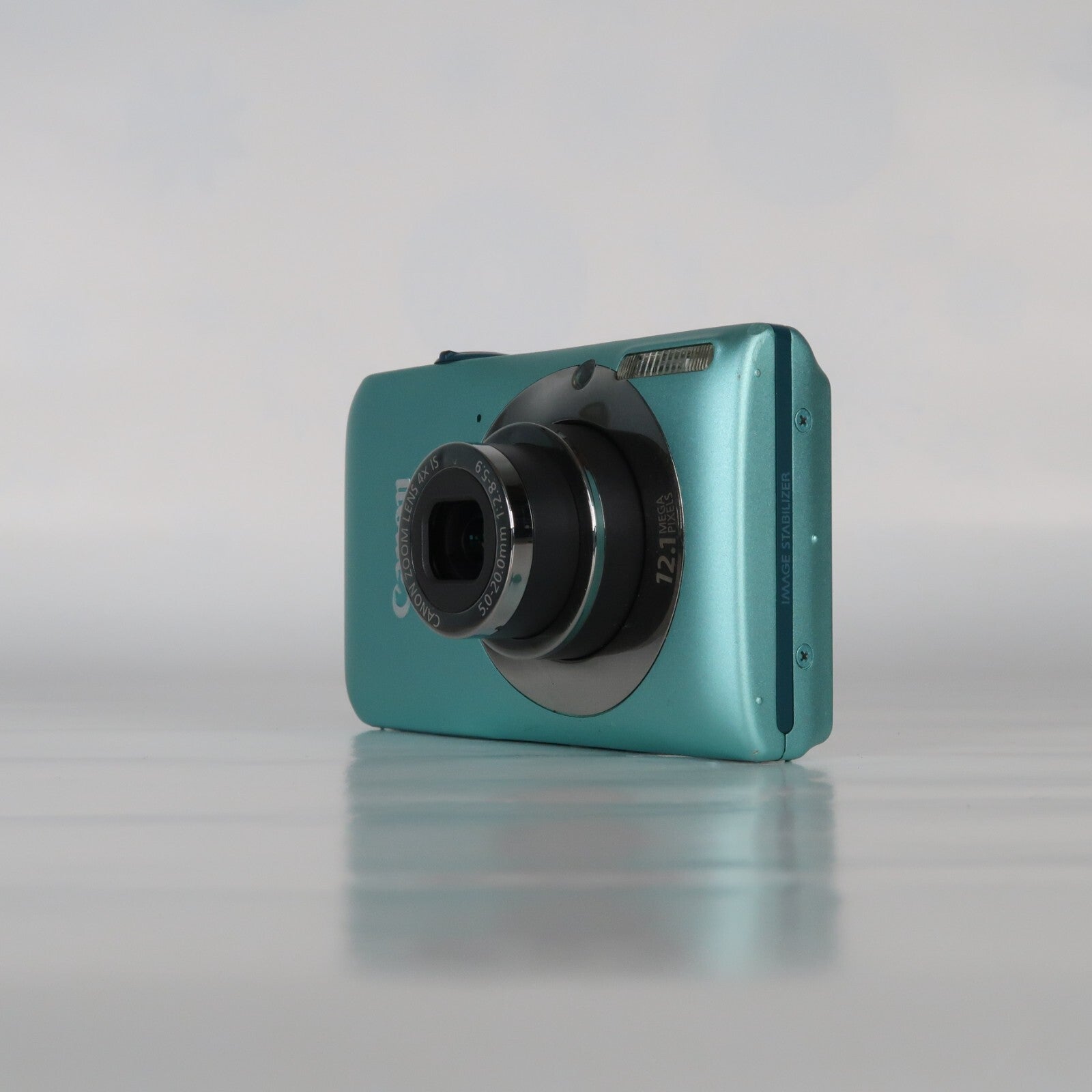 Canon IXUS 105 / PowerShot Digital ELPH SD1300 IS 12.1MP – Blue