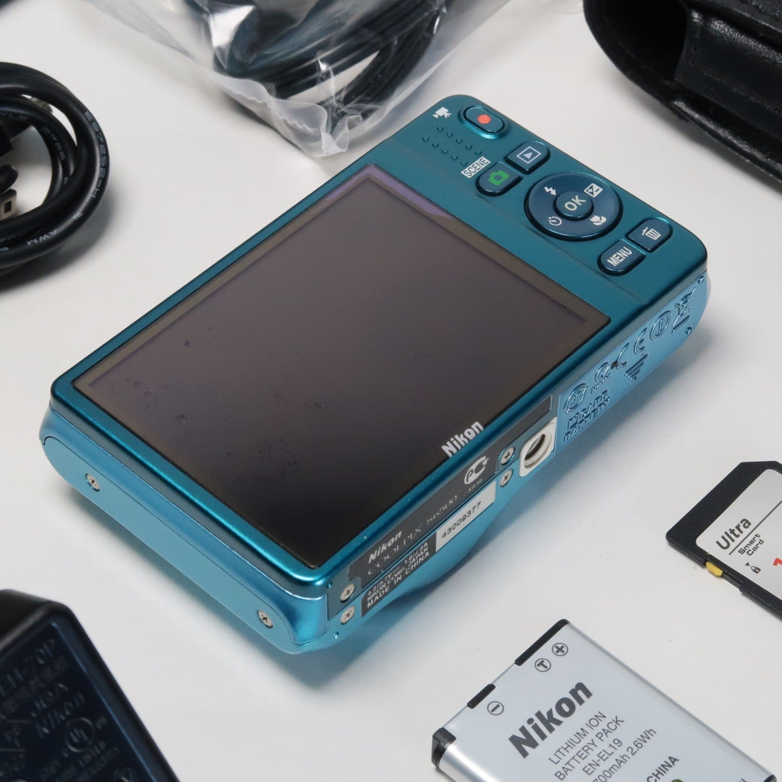 Nikon Coolpix S6500 16.0MP Compact Digital Camera – Blue, Complete Kit – Tested