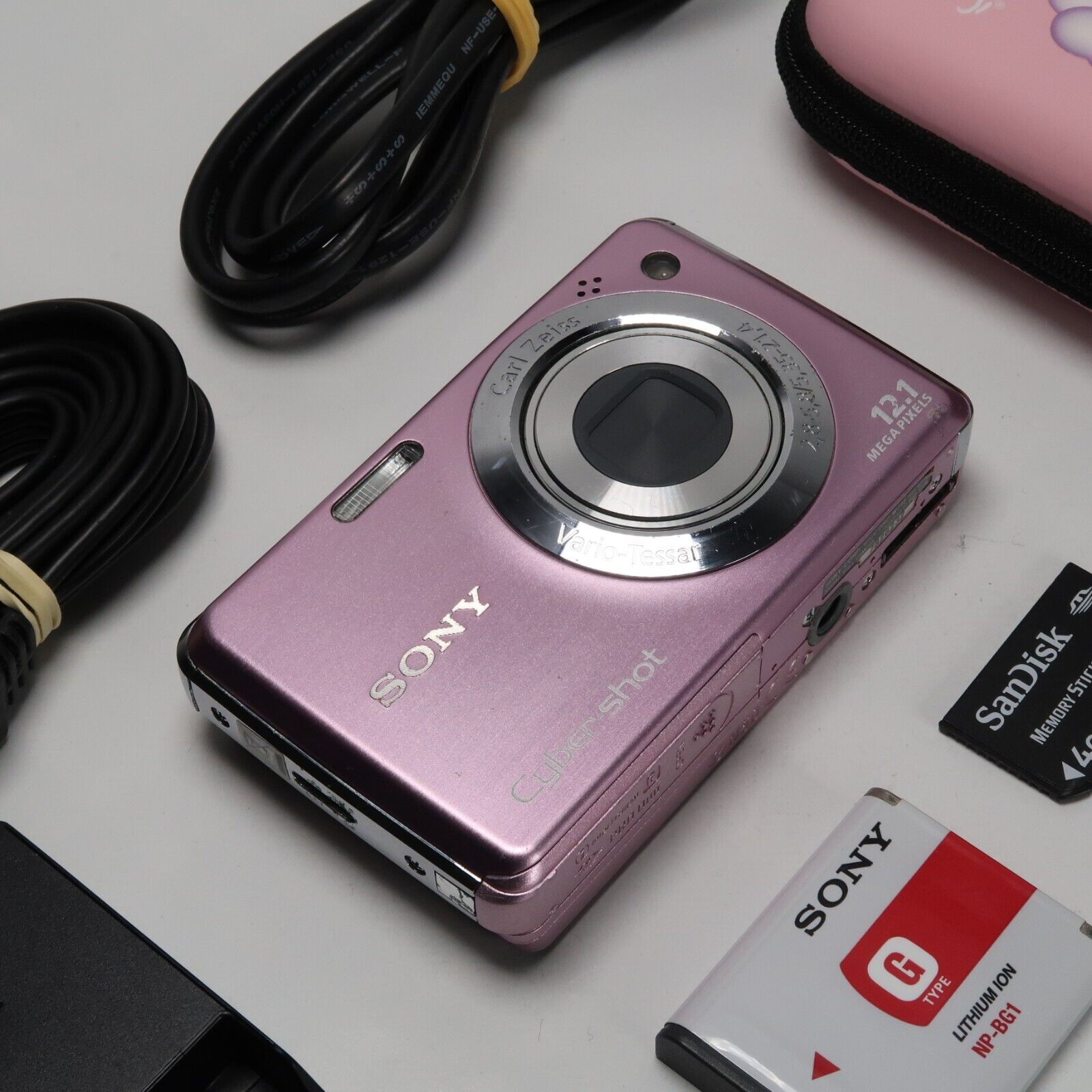 Sony Cyber-shot DSC-W210 12.1MP Digital Camera Pink – Excellent Condition