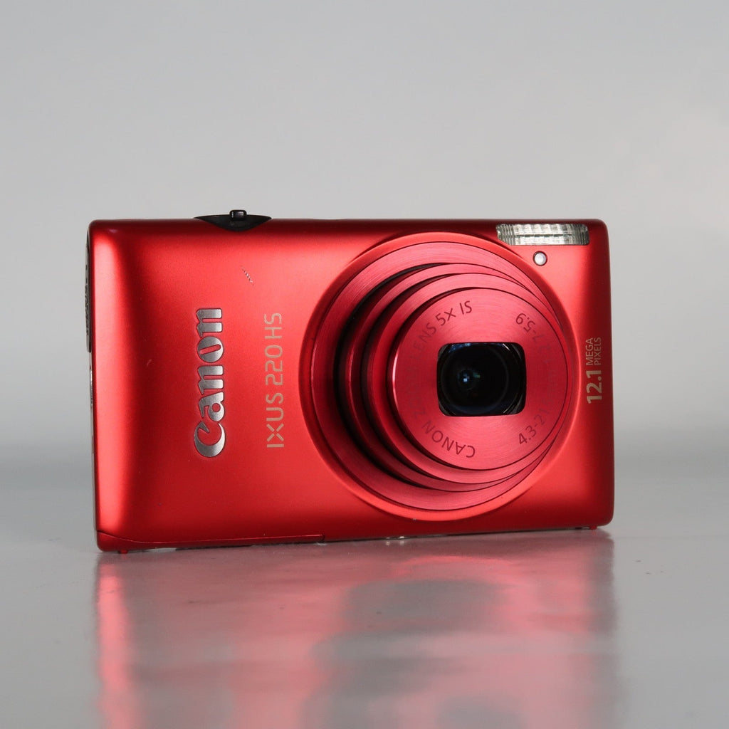 Canon IXUS 220 HS 12.1MP Digital Camera Red – Boxed Set