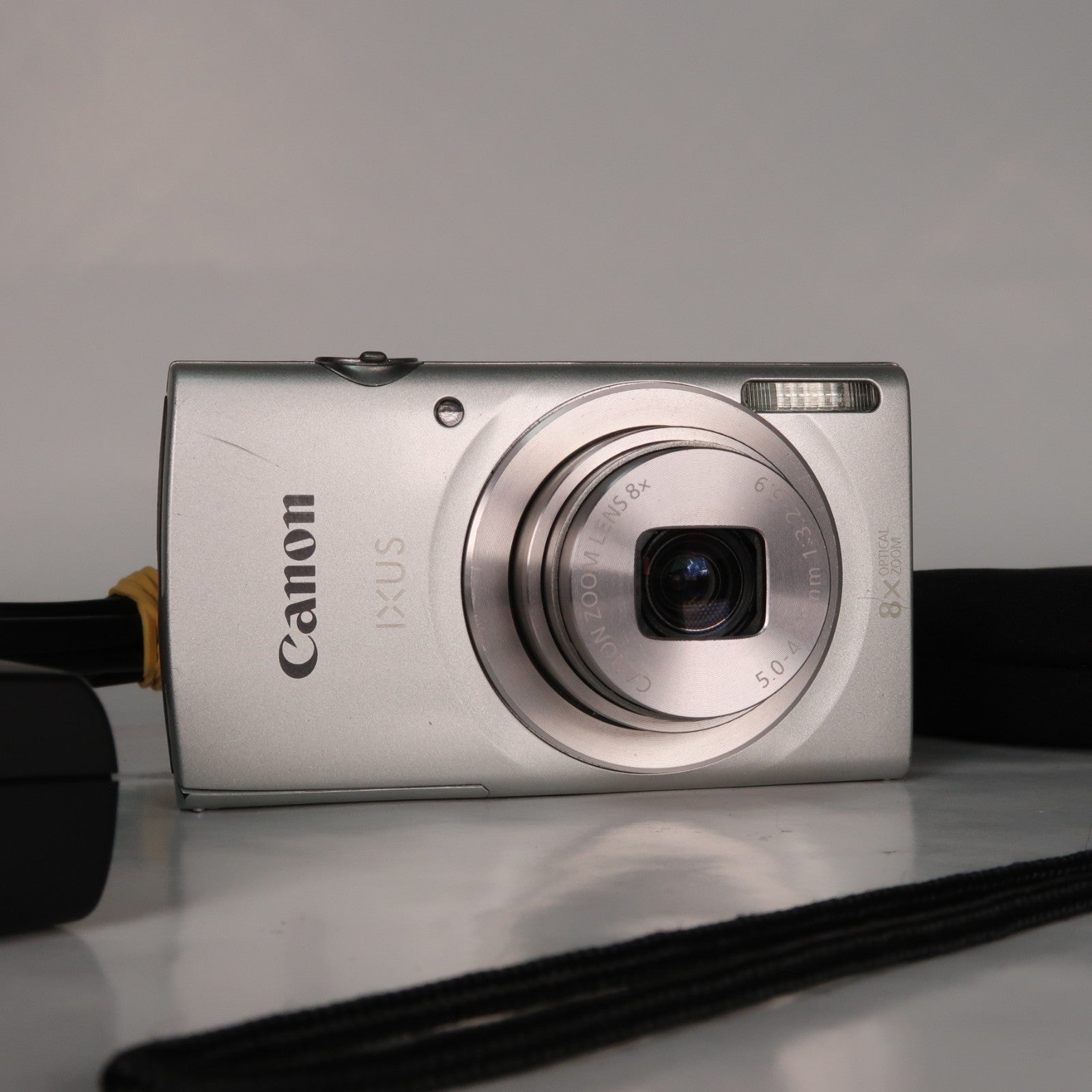 Canon IXUS 185 Silver 20.0 MP + Canon IXUS 145 Purple Digital Cameras