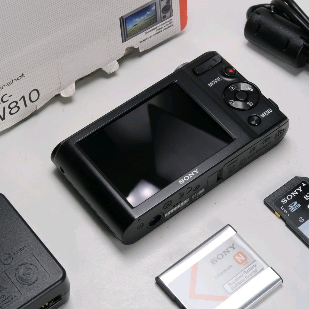 Bundle Digital Camera – Canon IXUS 185 + Sony Cyber-shot DSC-W810