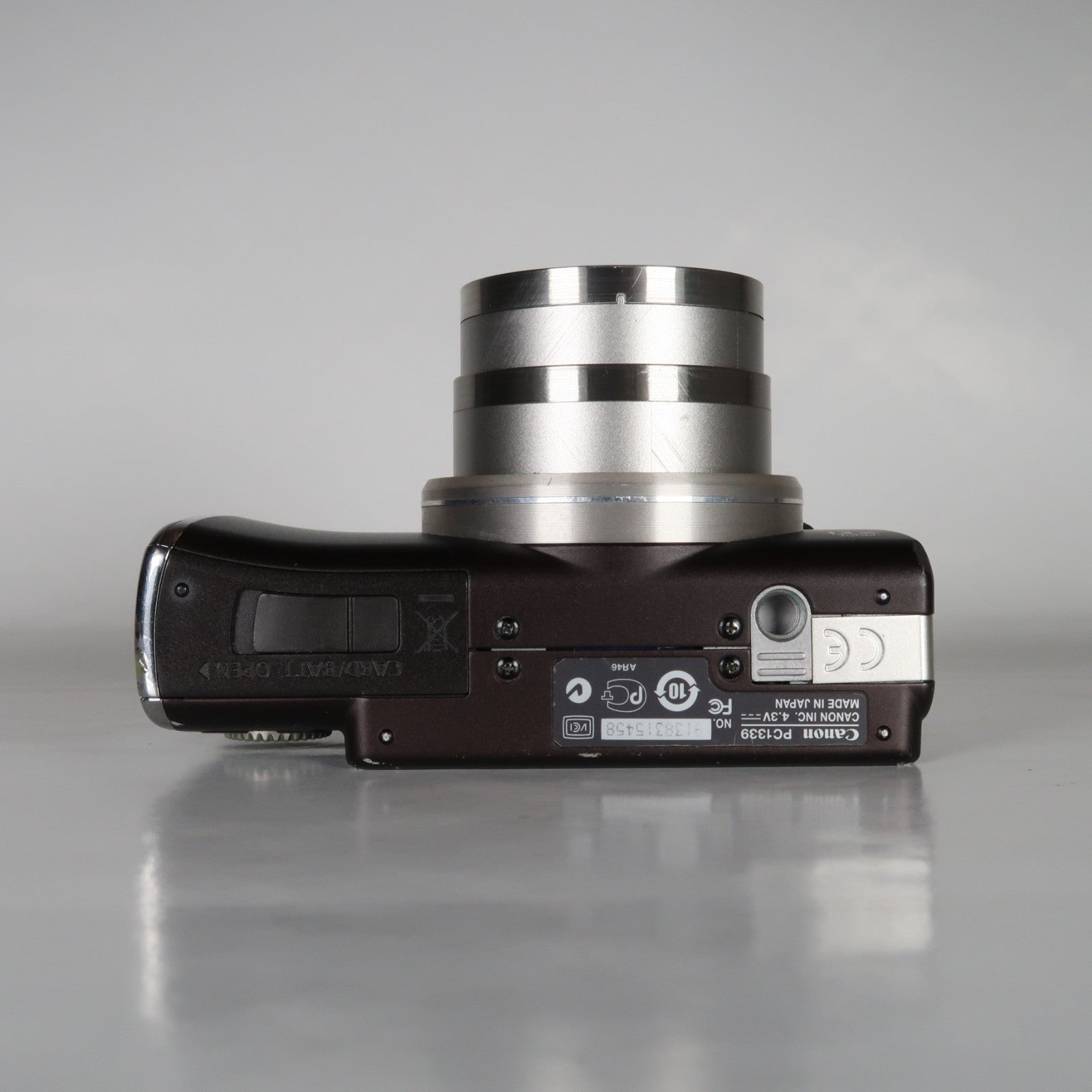 Canon PowerShot SX200 IS 12.1MP 12x Digital Camera Brown