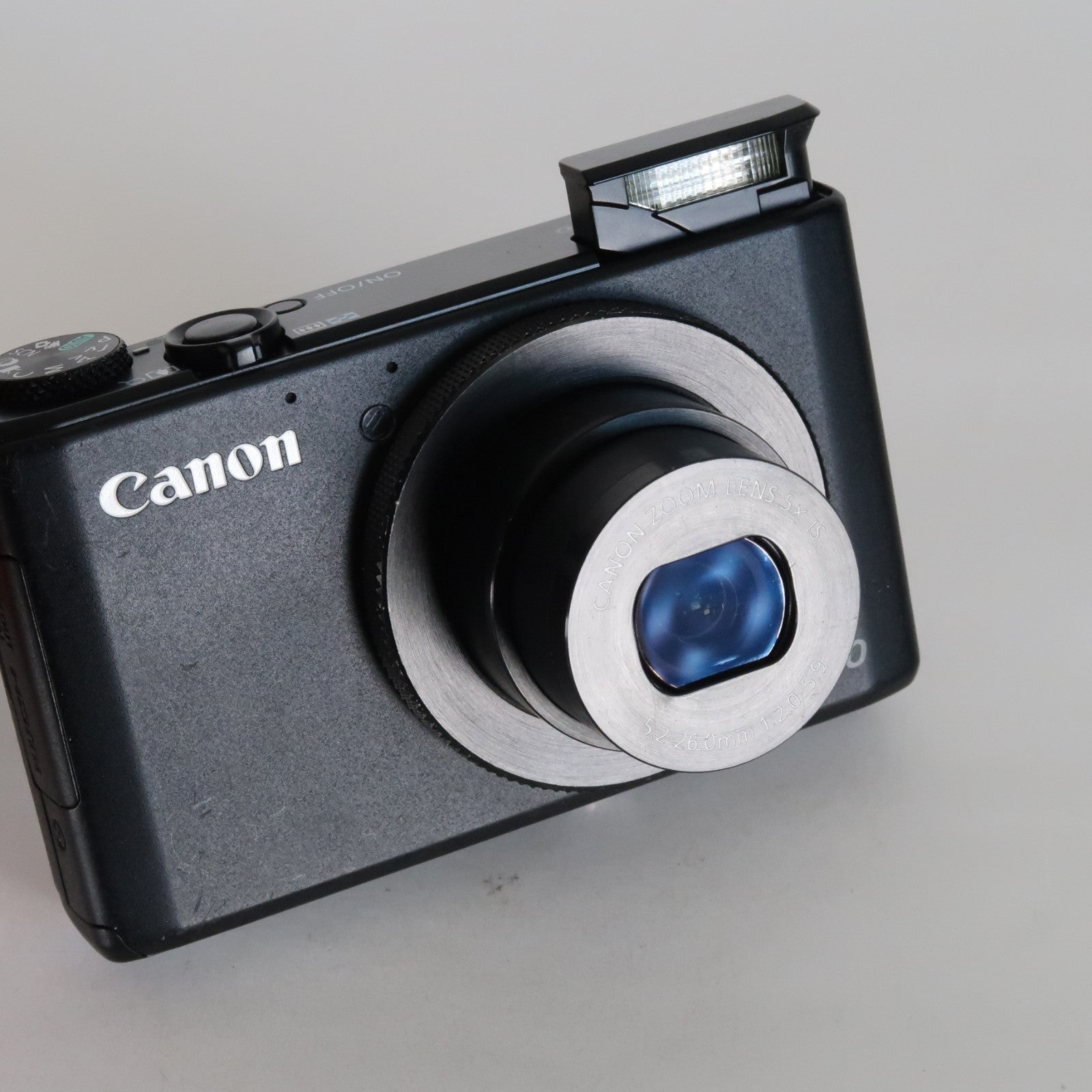 Canon PowerShot S110 12.1MP Digital Camera – Black, Case, SD Card – Excellent