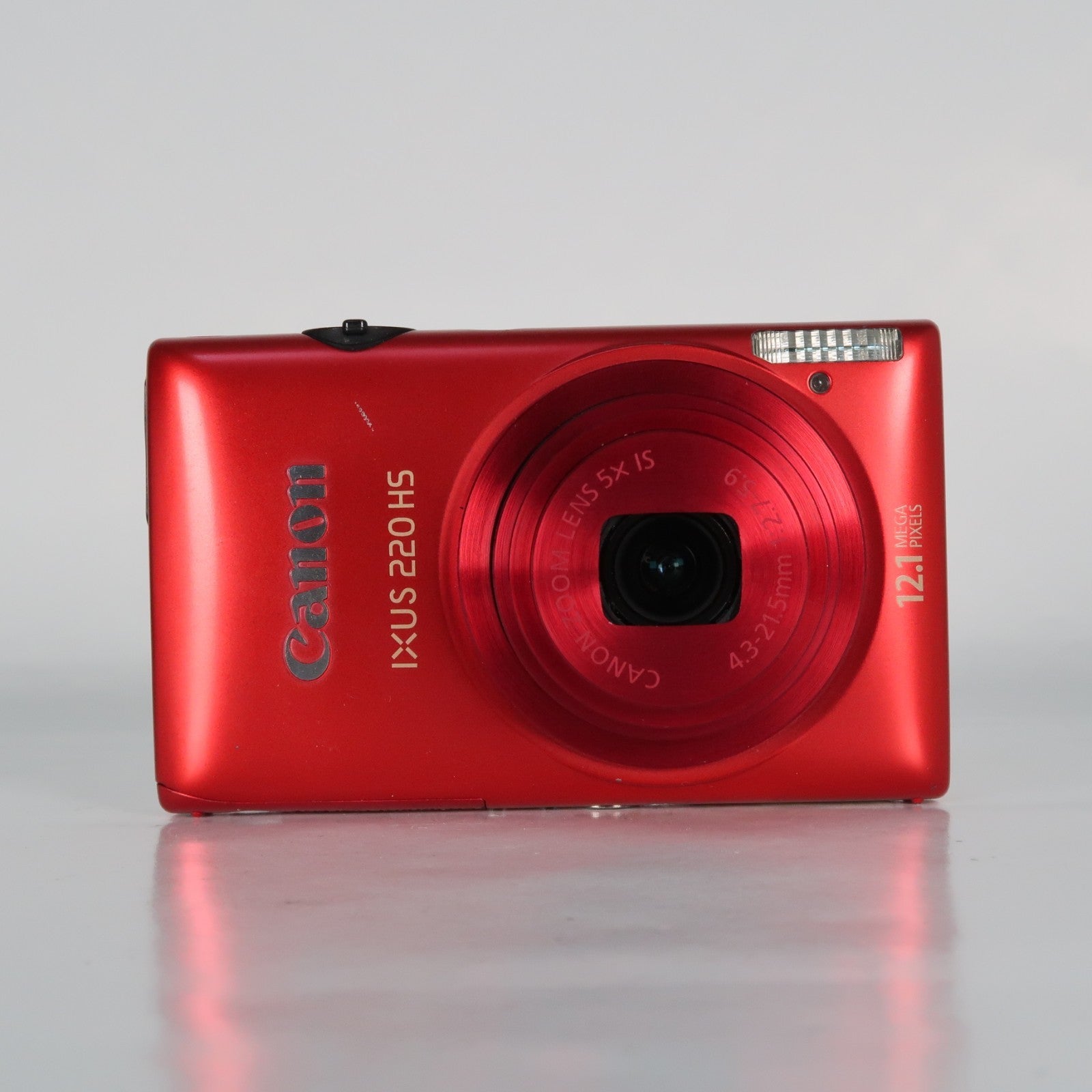 Canon IXUS 220 HS 12.1MP Digital Camera Red – Boxed Set