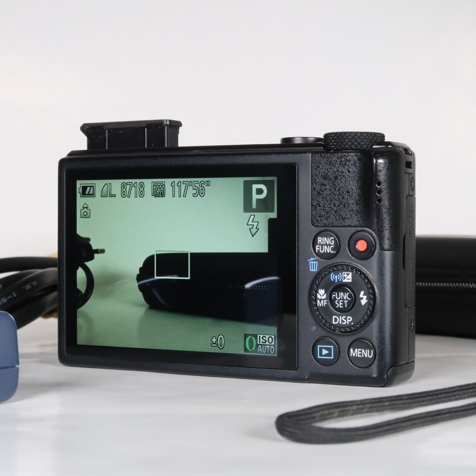 Canon PowerShot S110 12.1 MP Digital Camera Black – Original Packaging – Excellent