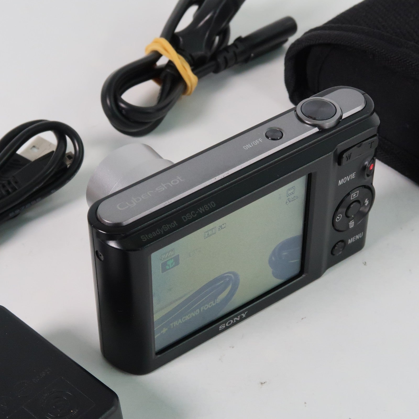 Canon IXUS 177 Black 20.0MP 8x Digital Camera – Mint Condition