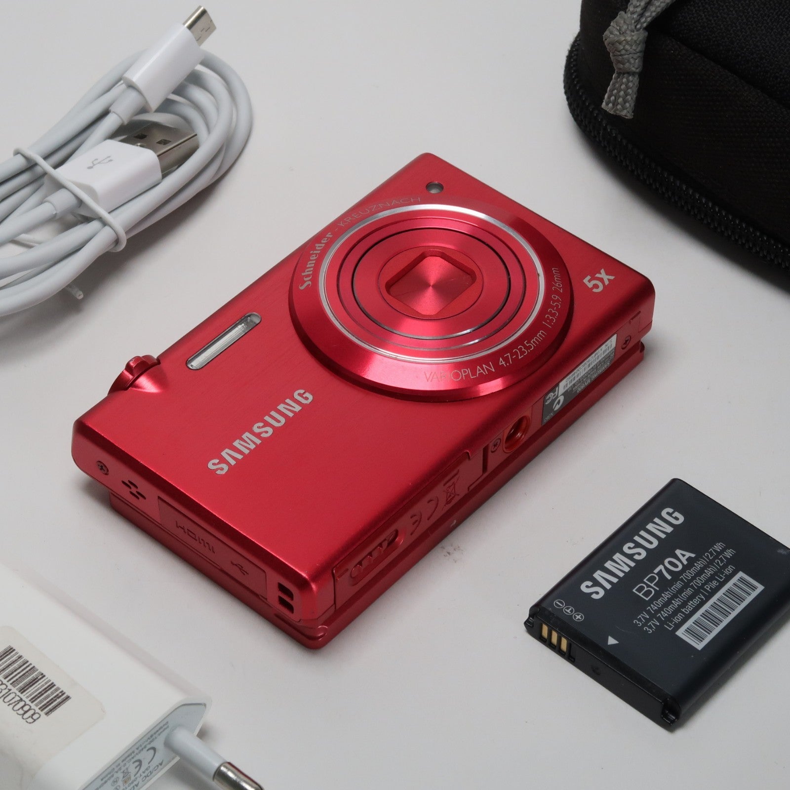 Samsung MV Series MV800 16.1MP Digital Camera Red, Case - Excellent