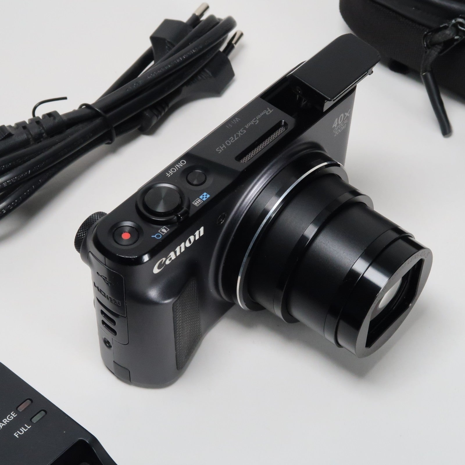 Canon PowerShot SX720 HS 20.3MP Digital Camera – Black – 40x Zoom + Case + SD 32GB